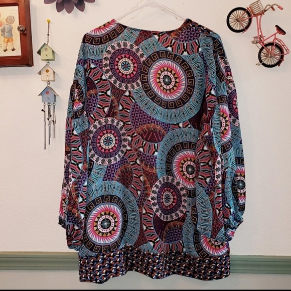 🍒 HP  Medallion Scraf Print Open Front Kimono - Picture 2 of 7